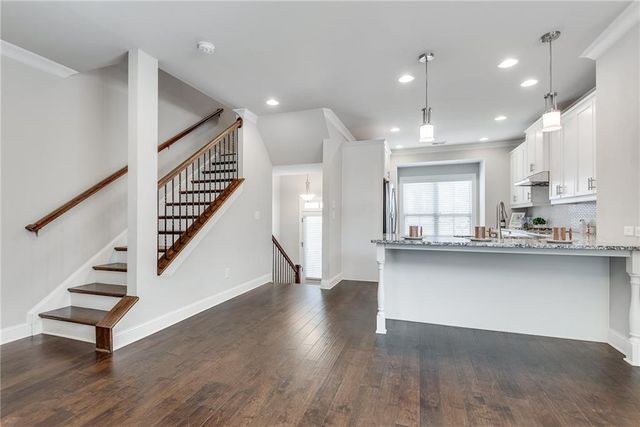 145 Laurel Crest Alley, Johns Creek, GA 30024