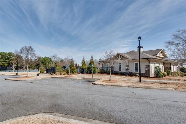 145 Laurel Crest Alley, Johns Creek, GA 30024