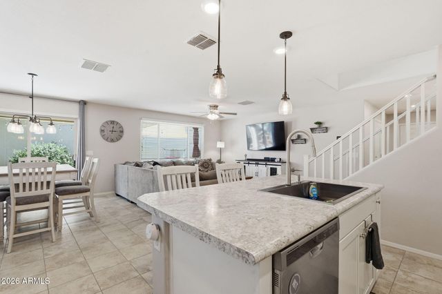 6919 E PERALTA Circle, Mesa, AZ 85212