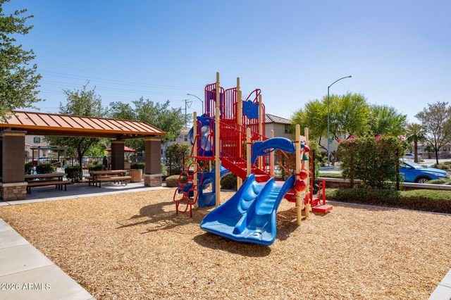 6919 E PERALTA Circle, Mesa, AZ 85212