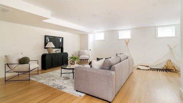 55-57 Museum Street 57, Cambridge, MA 02138