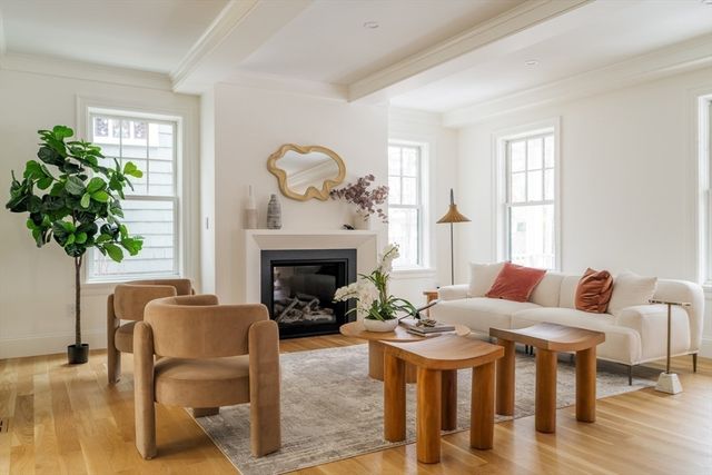 55-57 Museum Street 57, Cambridge, MA 02138