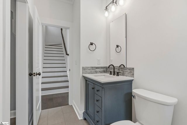 8 Griffin Street, Greenville, SC 29601