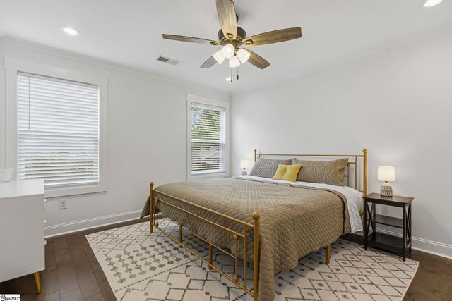 8 Griffin Street, Greenville, SC 29601