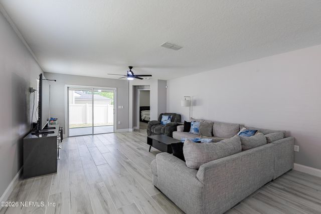 7705 PEACE Lane, Jacksonville, FL 32210