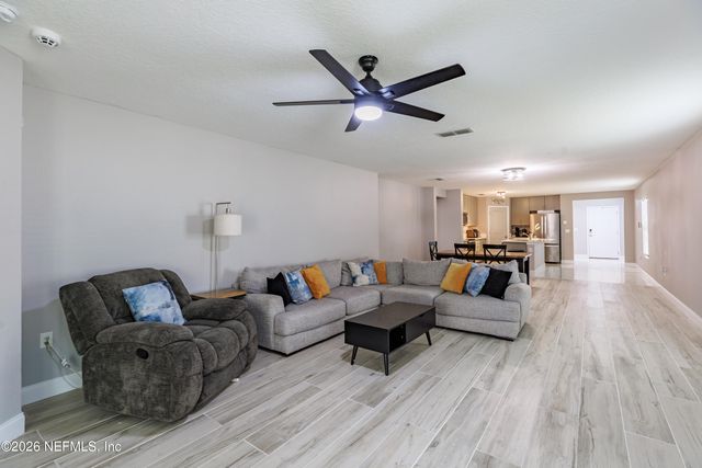 7705 PEACE Lane, Jacksonville, FL 32210