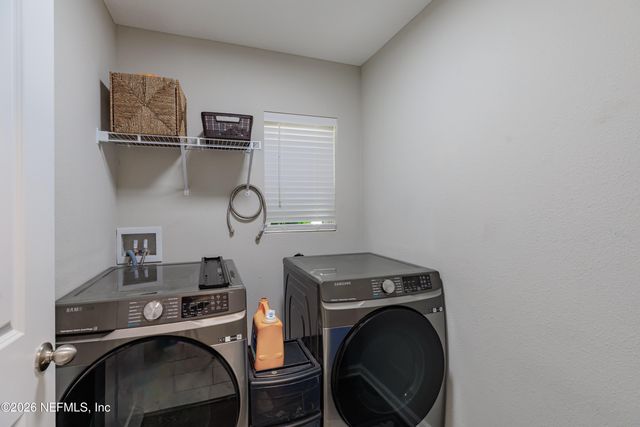 7705 PEACE Lane, Jacksonville, FL 32210