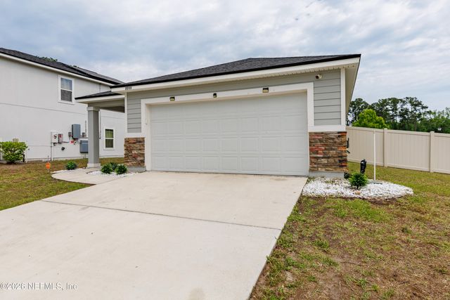 7705 PEACE Lane, Jacksonville, FL 32210