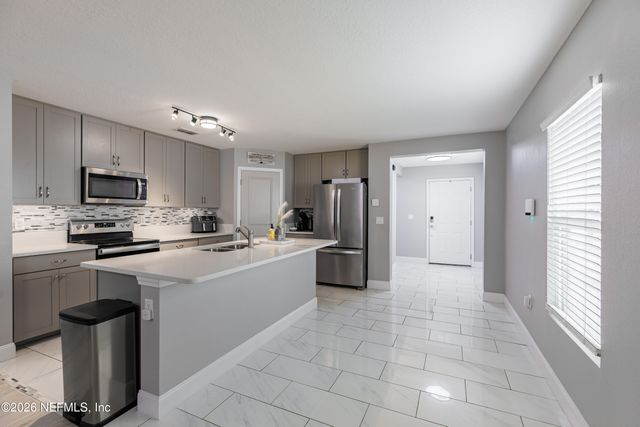 7705 PEACE Lane, Jacksonville, FL 32210