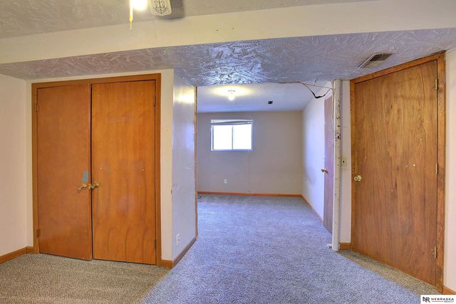 11904 N 157th Street, Bennington, NE 68007