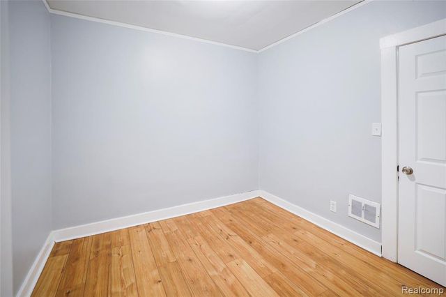 5170 Evaline Street, Hamtramck, MI 48212