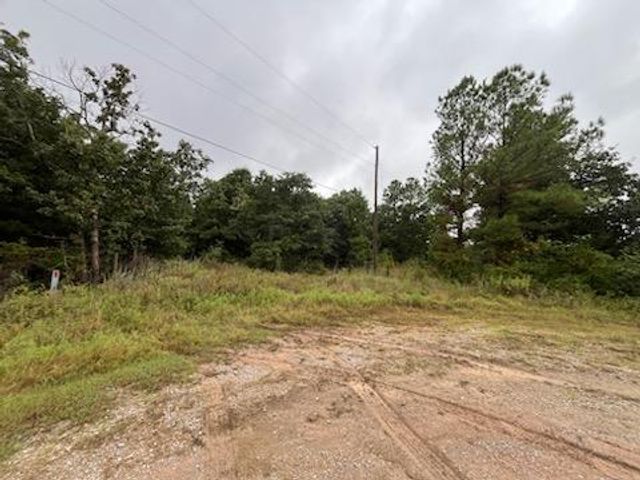 31 Amber Ridge, Shawnee, OK 74801