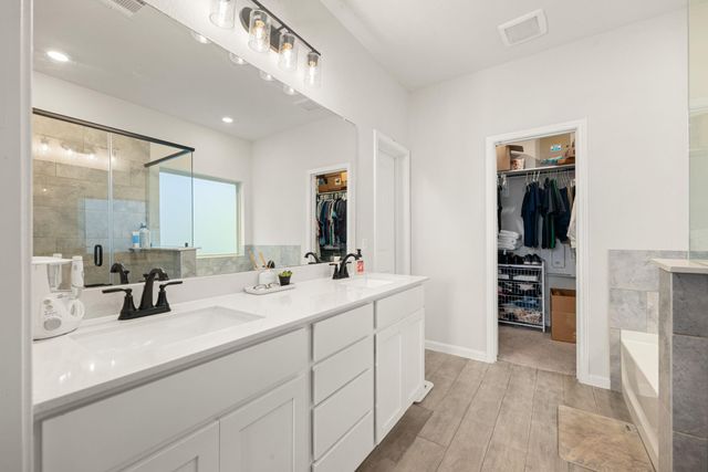 363 Selah Court, Alvin, TX 77511