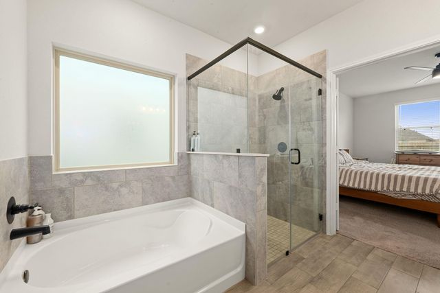 363 Selah Court, Alvin, TX 77511