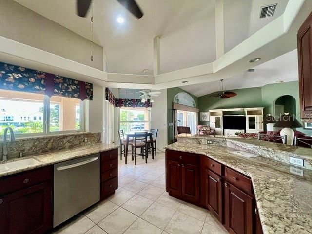 120 9TH STREET E, Tierra Verde, FL 33715