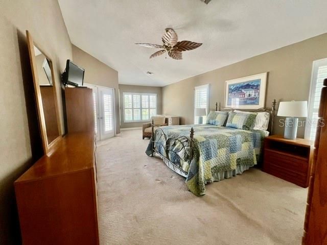 120 9TH STREET E, Tierra Verde, FL 33715
