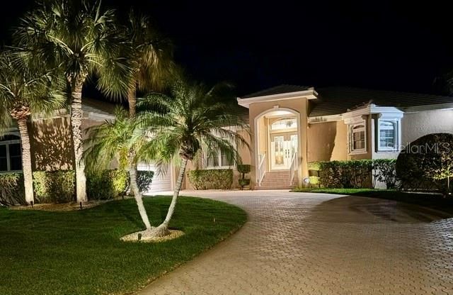 120 9TH STREET E, Tierra Verde, FL 33715