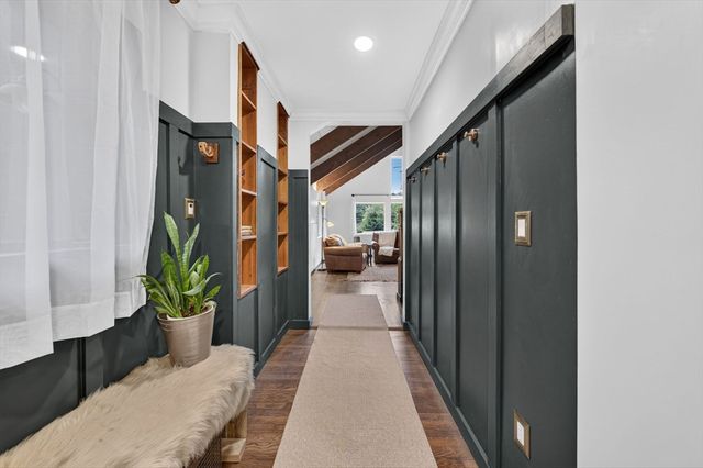 63 S Grove St, Foxboro, MA 02035