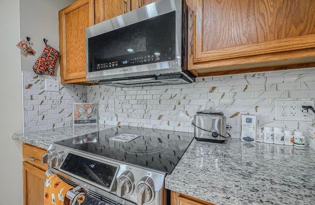 410 Forest Hills Drive, League City, TX 77573