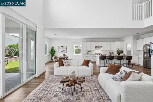 3141 Rio Grande Dr, Tracy, CA 95377