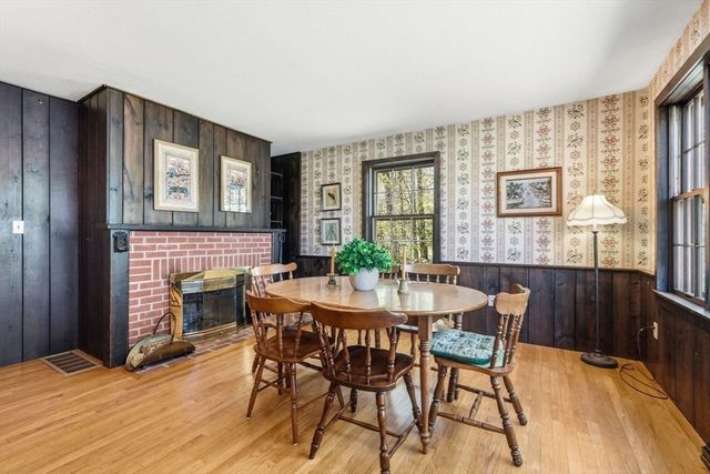 13 Cider Mill Road, Leverett, MA 01054
