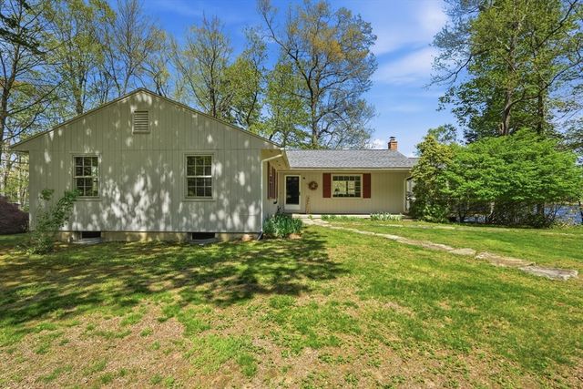13 Cider Mill Road, Leverett, MA 01054