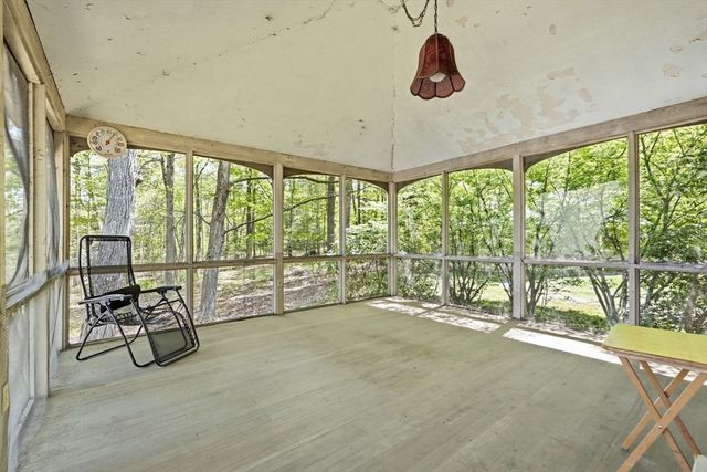 13 Cider Mill Road, Leverett, MA 01054