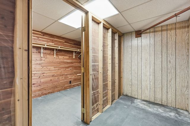 13 Cider Mill Road, Leverett, MA 01054