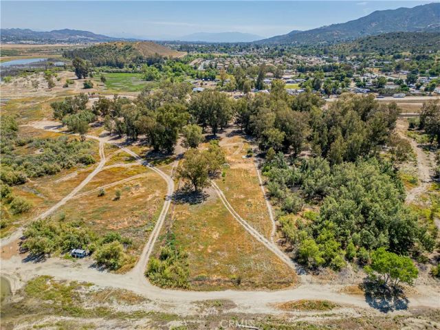 18240 Grand, Lake Elsinore, CA 92530