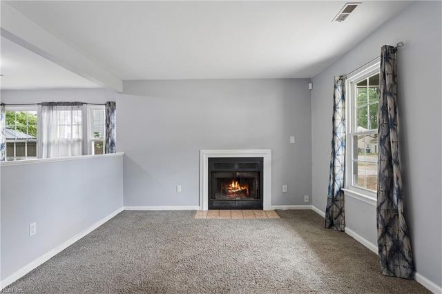 453 Wyn DR, Newport News, VA 23608
