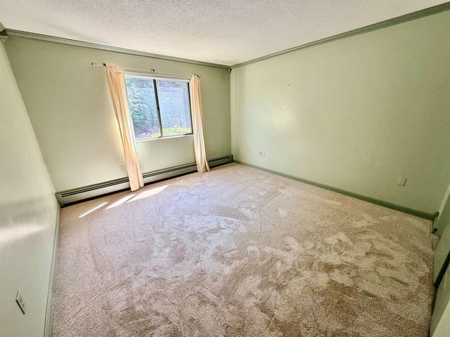 19 Country Club Dr Apt 9, Manchester, NH 03102