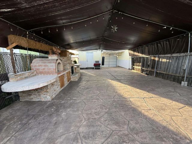 3428 40th, San Diego, CA 92105