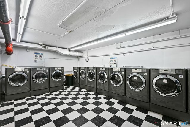 60 Strawberry Hill Avenue 318, Stamford, CT 06902