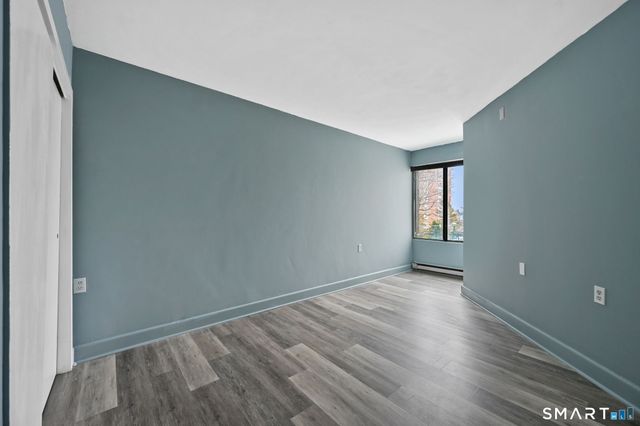 60 Strawberry Hill Avenue 318, Stamford, CT 06902