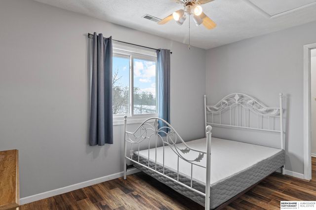 17919 Nicholas Road, Plattsmouth, NE 68048