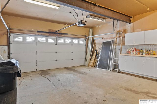 17919 Nicholas Road, Plattsmouth, NE 68048