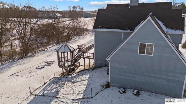 17919 Nicholas Road, Plattsmouth, NE 68048