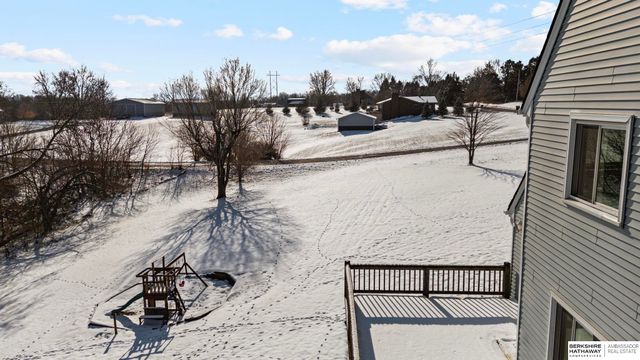 17919 Nicholas Road, Plattsmouth, NE 68048