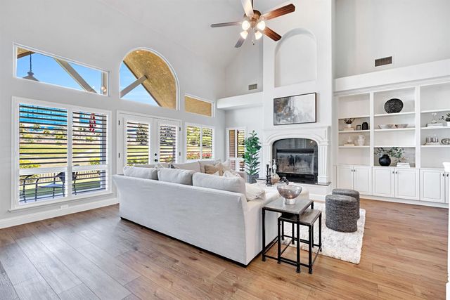 21686 Westmere Lane, Friant, CA 93626
