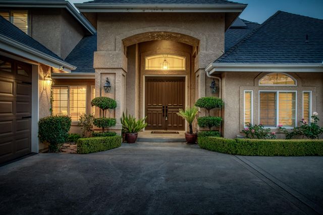 21686 Westmere Lane, Friant, CA 93626