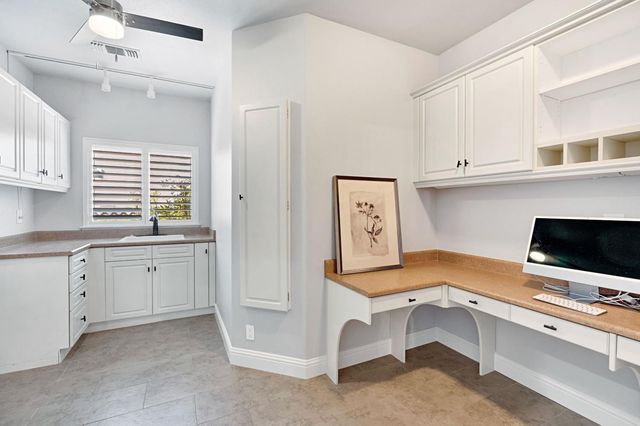 21686 Westmere Lane, Friant, CA 93626