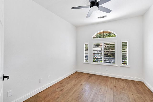21686 Westmere Lane, Friant, CA 93626