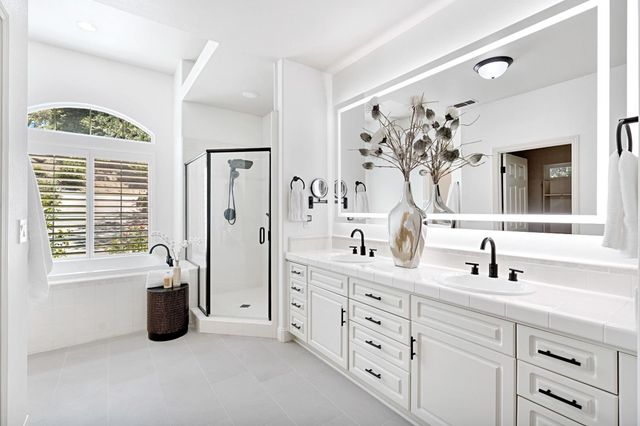 21686 Westmere Lane, Friant, CA 93626