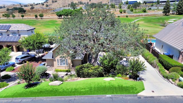 21686 Westmere Lane, Friant, CA 93626