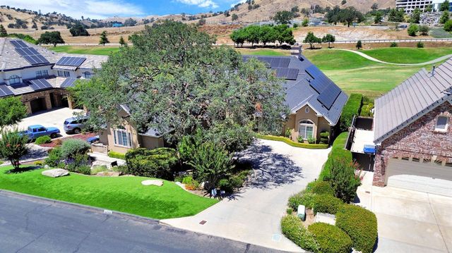 21686 Westmere Lane, Friant, CA 93626