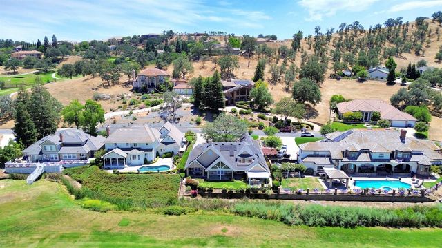 21686 Westmere Lane, Friant, CA 93626