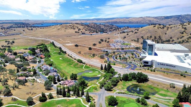 21686 Westmere Lane, Friant, CA 93626