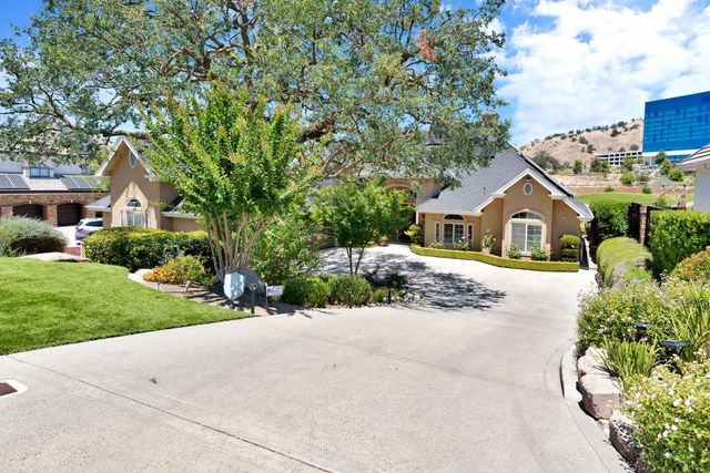 21686 Westmere Lane, Friant, CA 93626