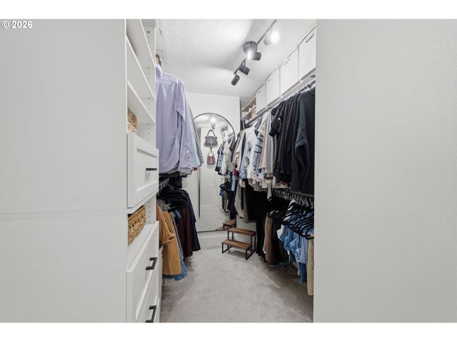 5711 W A St, West Linn, OR 97068