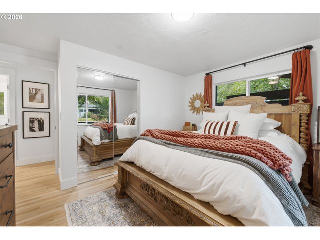 5711 W A St, West Linn, OR 97068